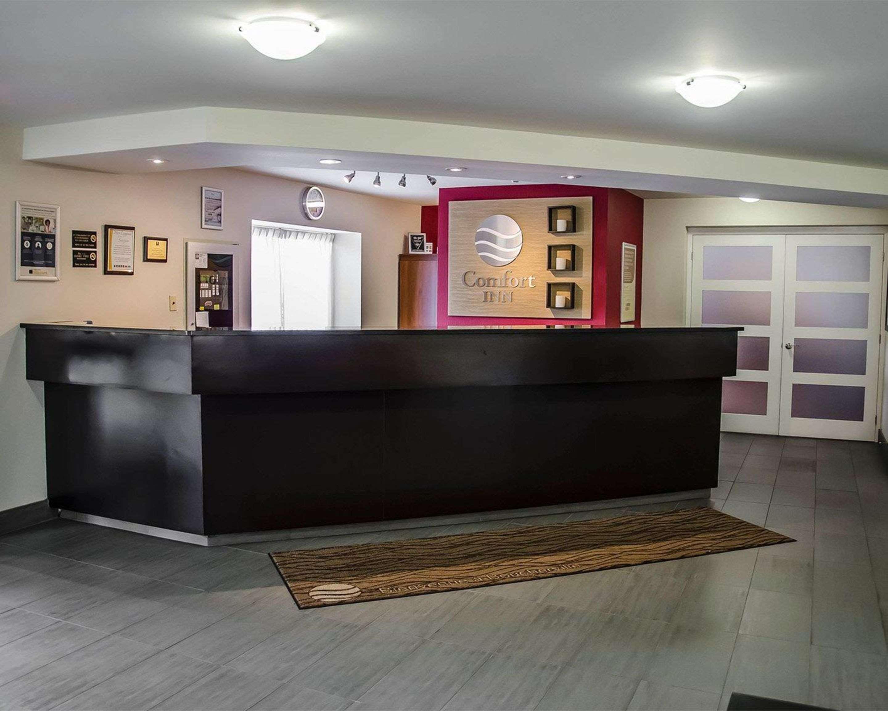 Comfort Inn South Shore Boucherville Exteriör bild