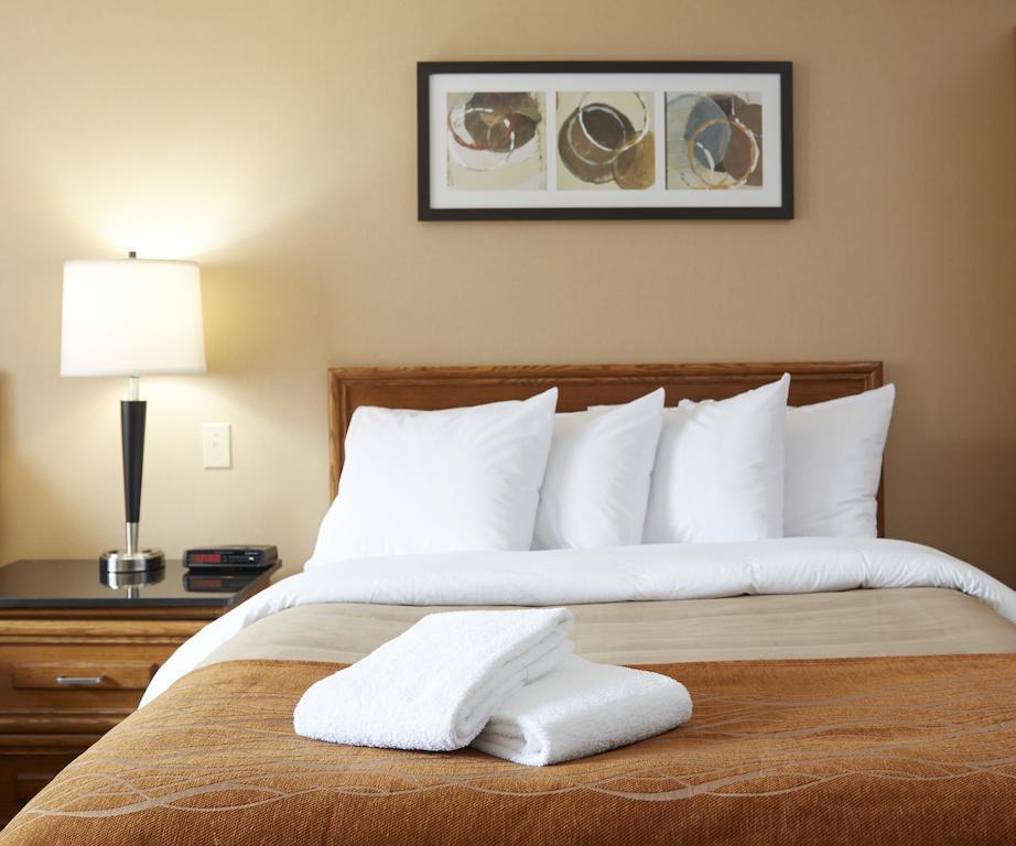 Comfort Inn South Shore Boucherville Exteriör bild