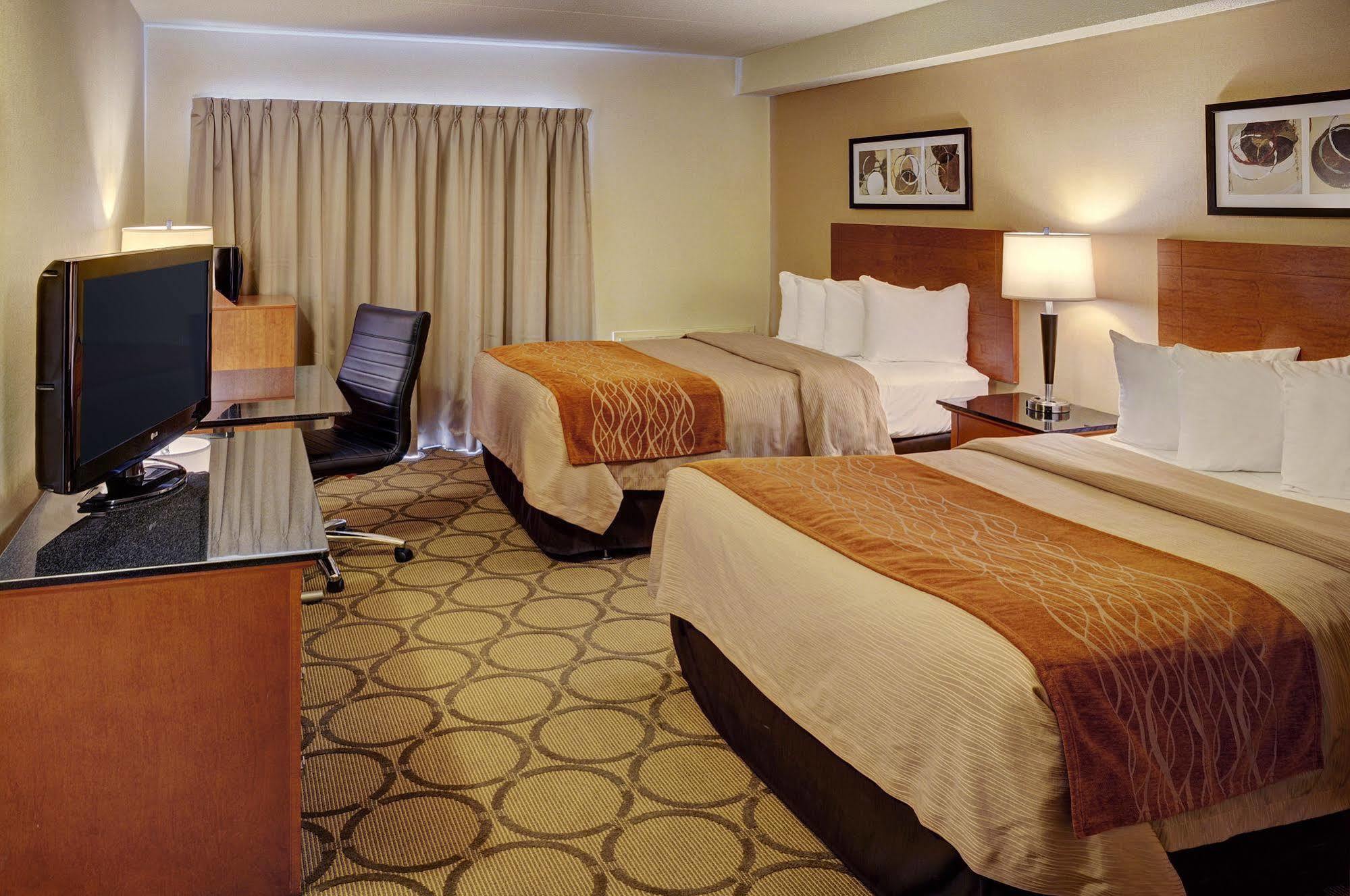 Comfort Inn South Shore Boucherville Exteriör bild